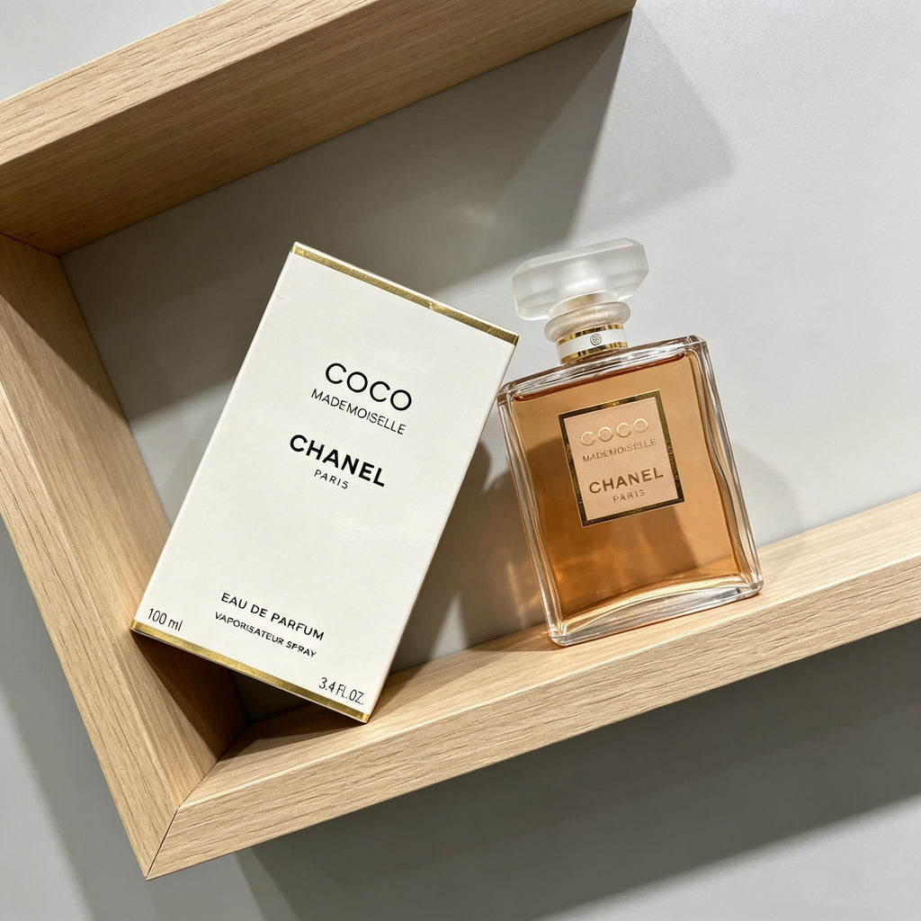 Chanel Coco Mademoiselle Eau de Parfum for Women, Long Lasting Classic Amber Floral Fragrance Luxury Perfume Spray Gift for Date Wedding Birthday